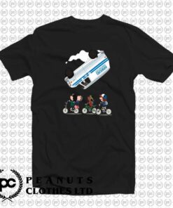 Snoopy The Peanuts Stranger Things xs