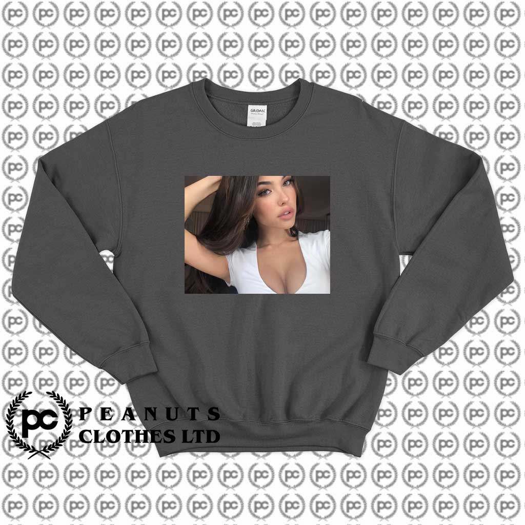 Madison Beer Singer Photo Classic f