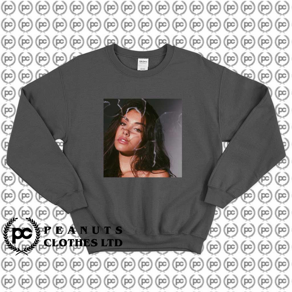 Madison Beer Smoke Classic f