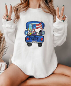 God Bless The USA Freedom A Nice Snoopy Sweatshirt