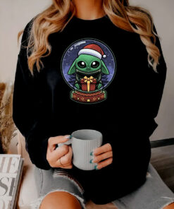 Happy Xmas Baby Yoda Santa Hat Snow Globe Sweatshirt